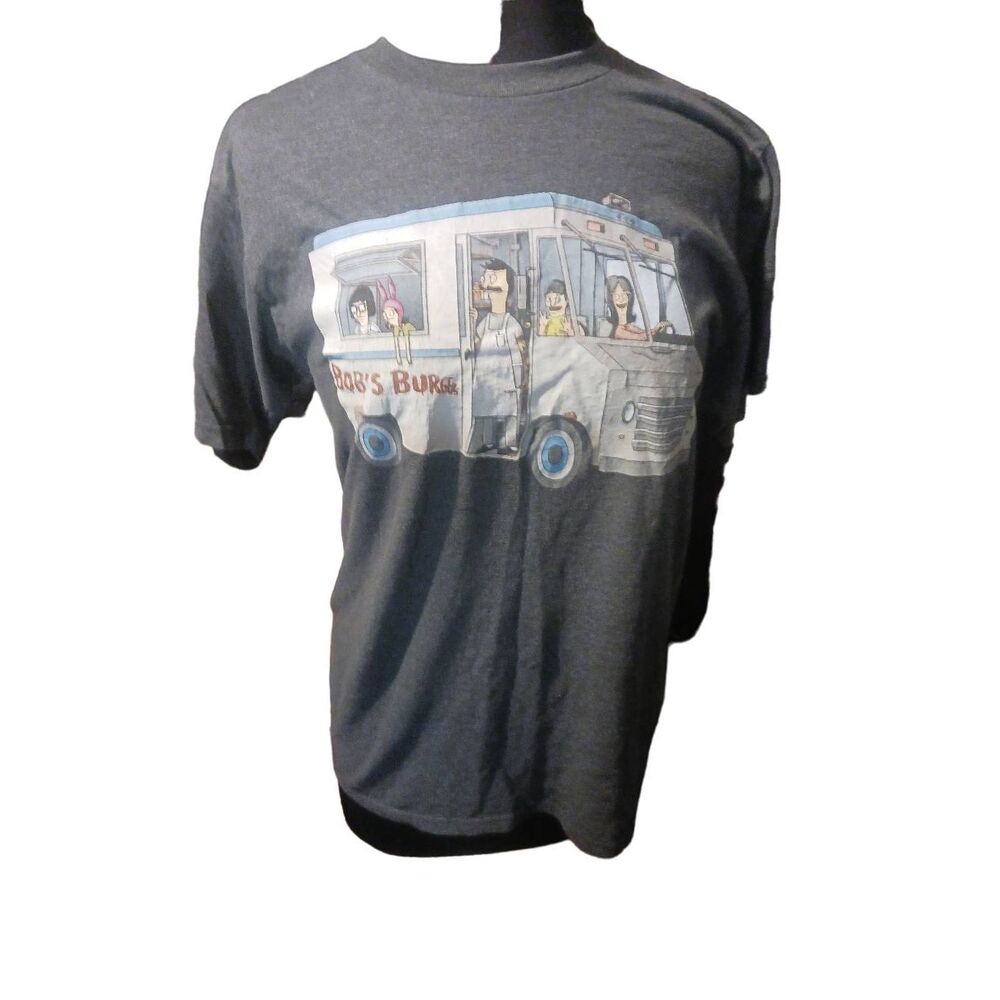 Medium Bob's burgers graphic tee